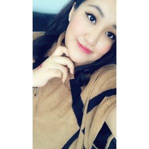 Meet your Posher, Angelica